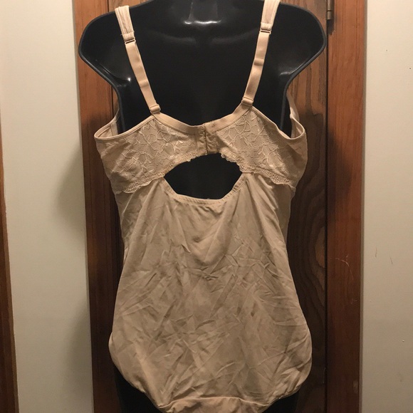 All in one bodyshaper - Picture 3 of 8